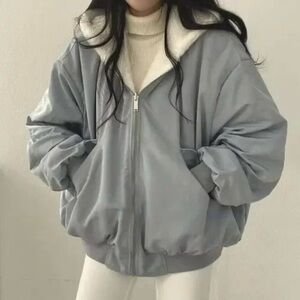 Meet your Posher, Sophia